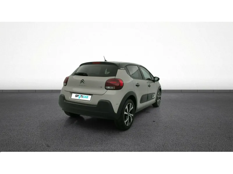 Image secondaire du véhicule 9