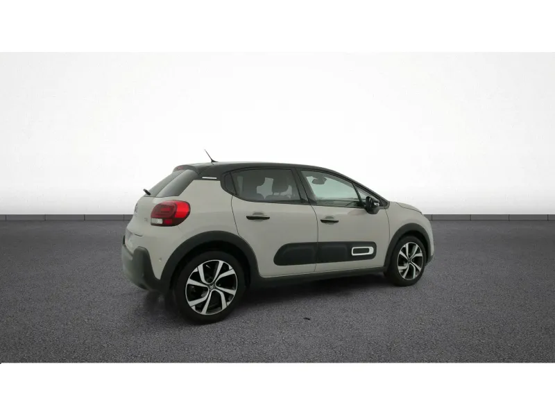 Image secondaire du véhicule 10