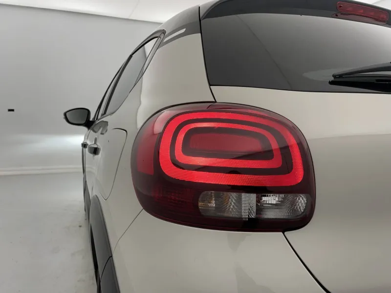 Image secondaire du véhicule 29