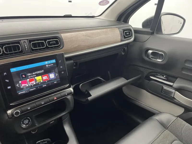 Image secondaire du véhicule 31