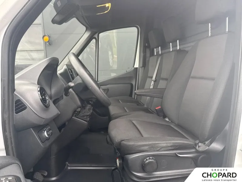 Image secondaire du véhicule 12