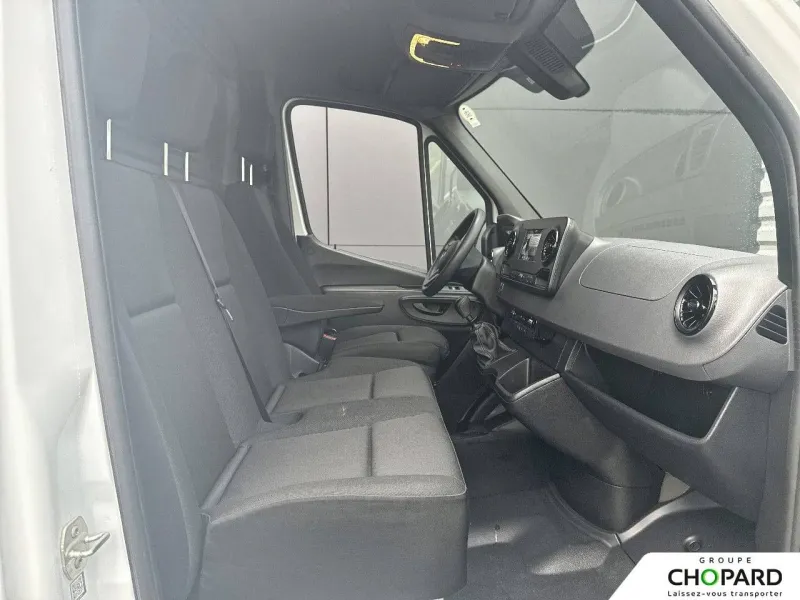 Image secondaire du véhicule 14