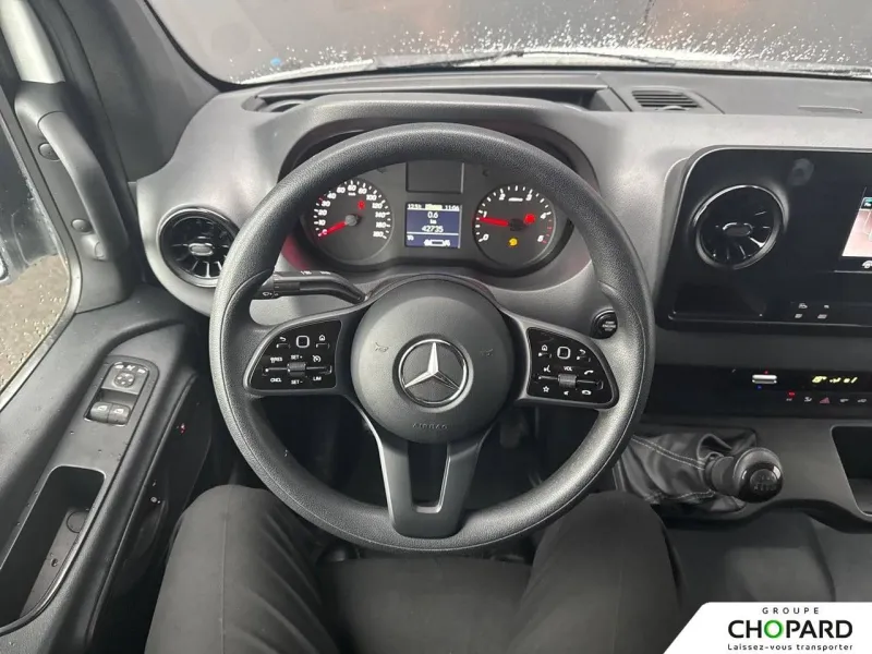 Image secondaire du véhicule 17