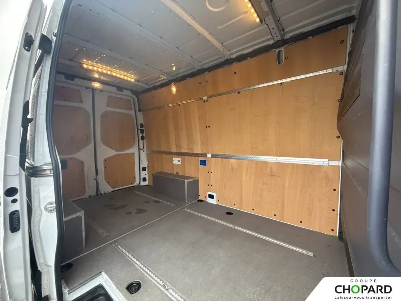 Image secondaire du véhicule 20