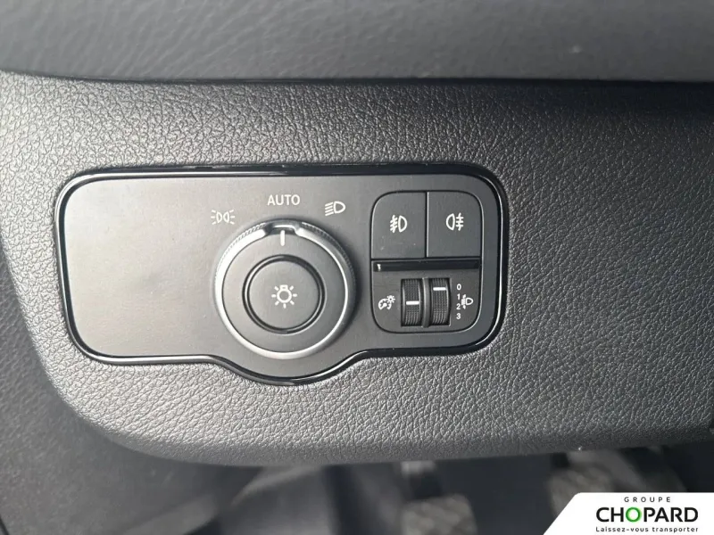 Image secondaire du véhicule 23