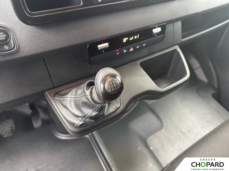 Image secondaire du véhicule 27