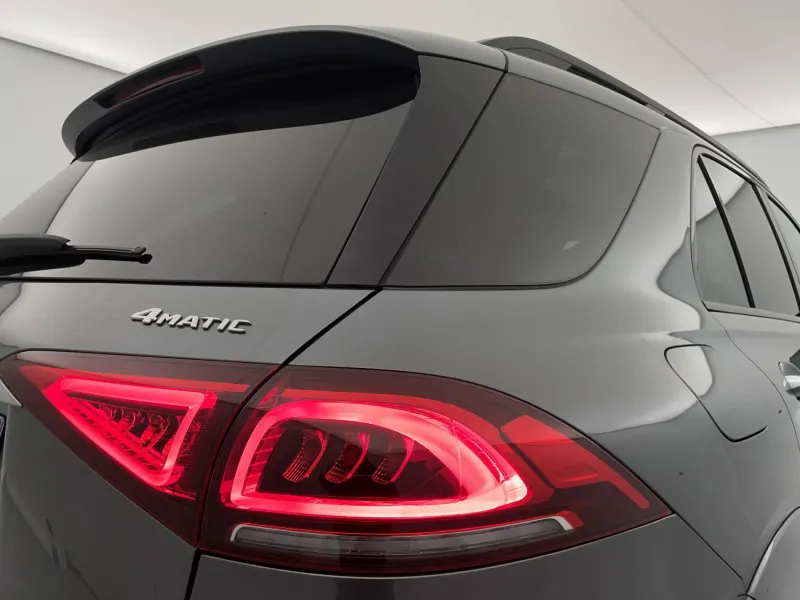 Image secondaire du véhicule 32