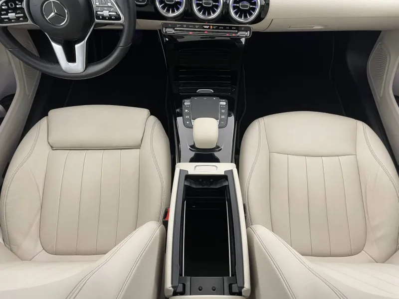 Image secondaire du véhicule 27