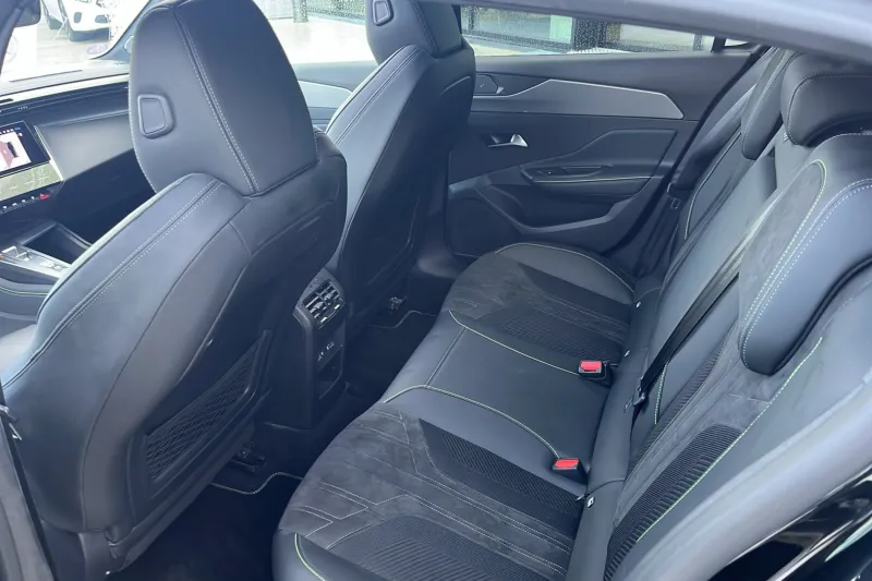 Image secondaire du véhicule 40