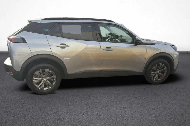 Image secondaire du véhicule 8