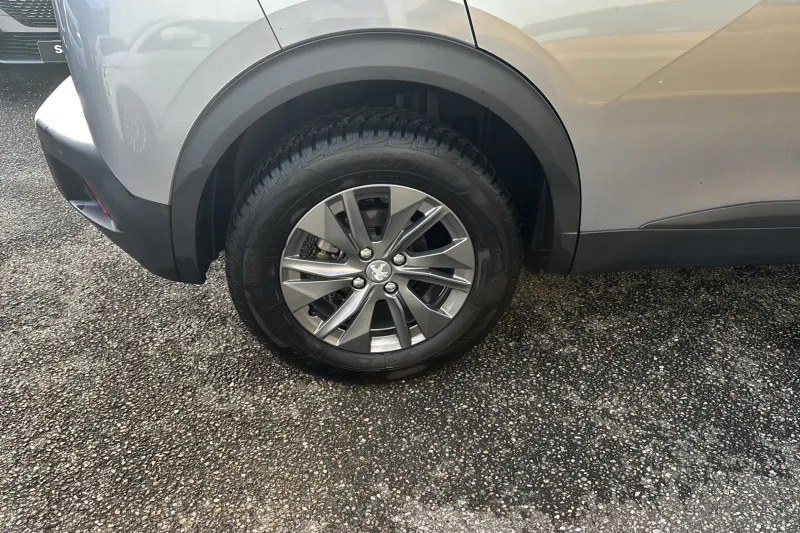 Image secondaire du véhicule 14