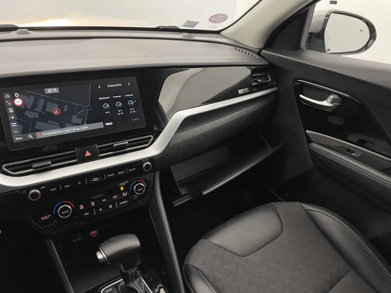 Image secondaire du véhicule 32