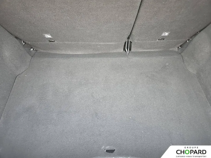 Image secondaire du véhicule 9