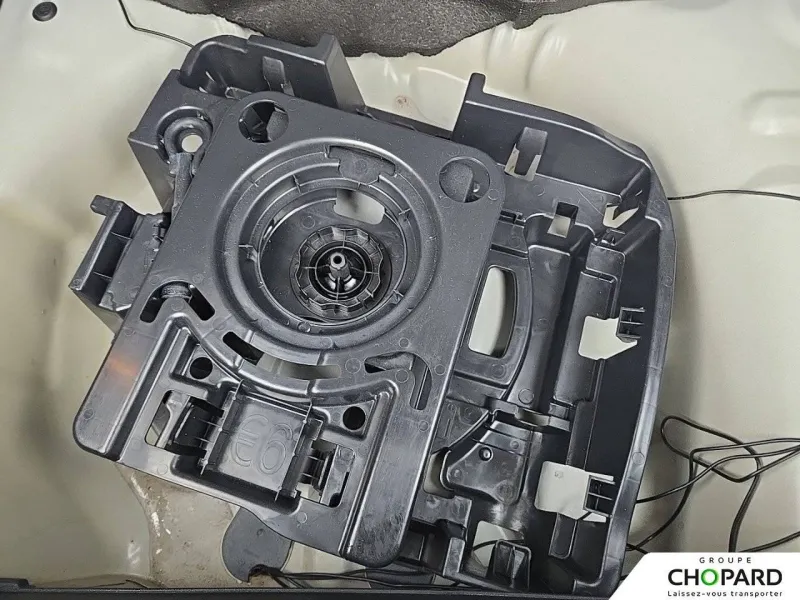 Image secondaire du véhicule 30