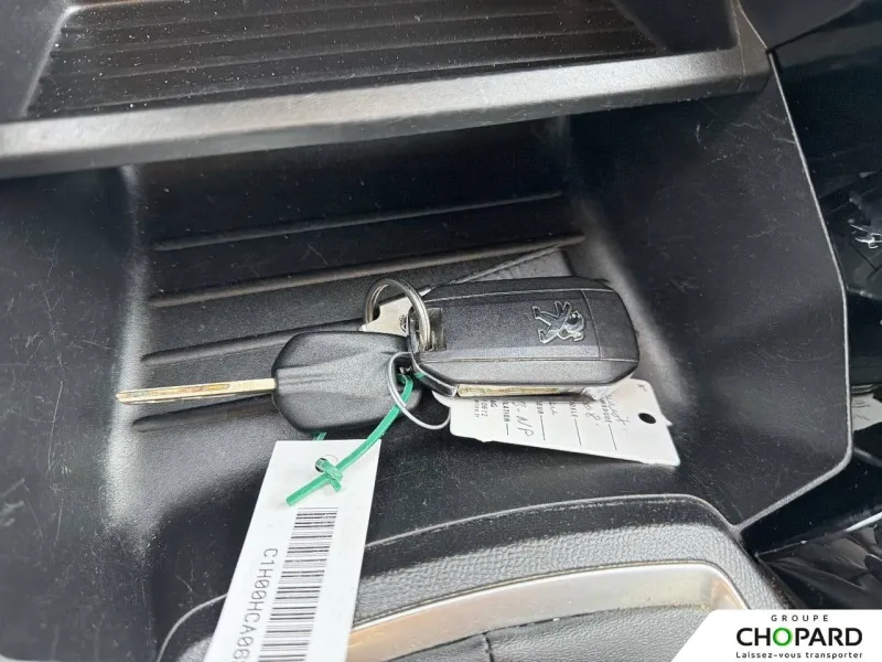 Image secondaire du véhicule 22