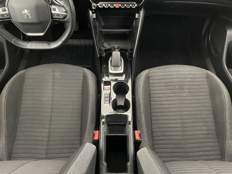 Image secondaire du véhicule 32