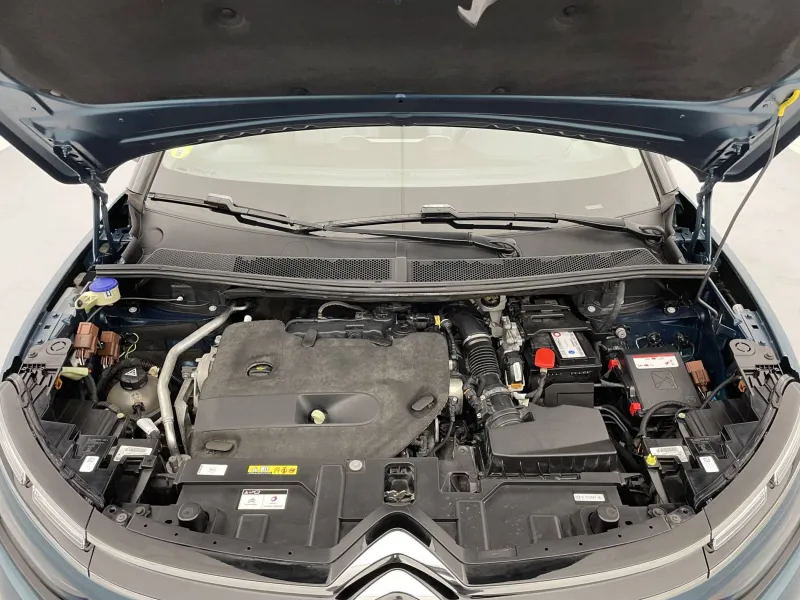 Image secondaire du véhicule 22