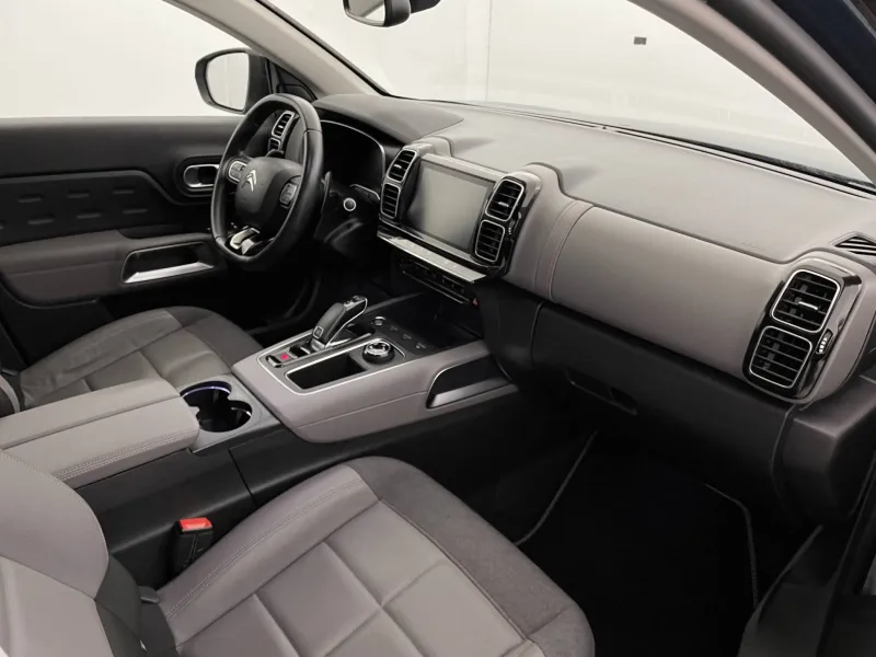 Image secondaire du véhicule 28