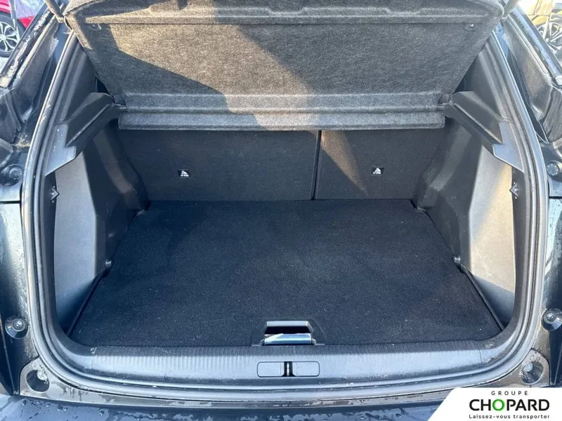 Image secondaire du véhicule 9