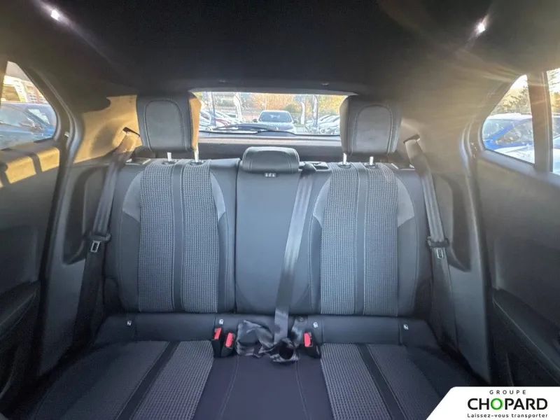 Image secondaire du véhicule 37