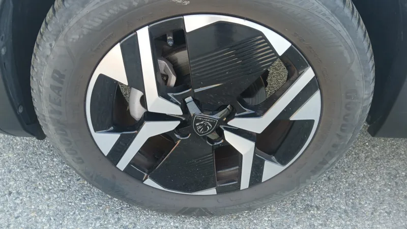 Image secondaire du véhicule 13