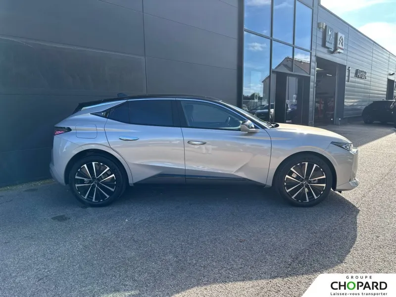 Image secondaire du véhicule 5