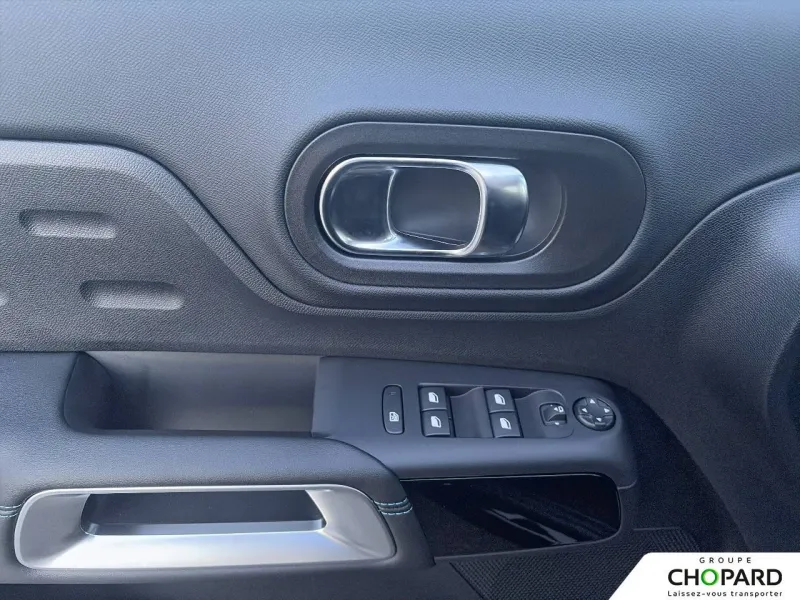 Image secondaire du véhicule 3