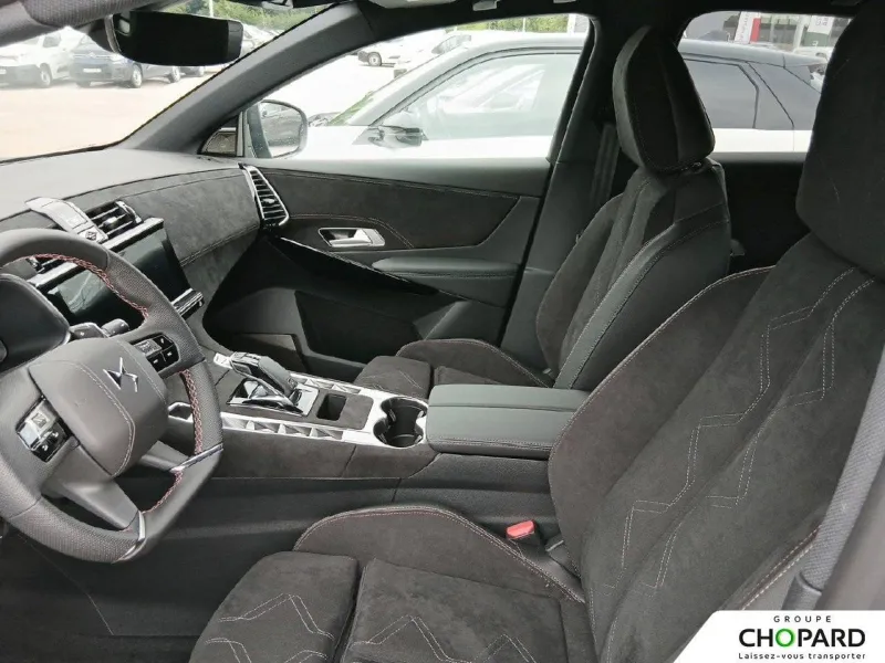 Image secondaire du véhicule 12