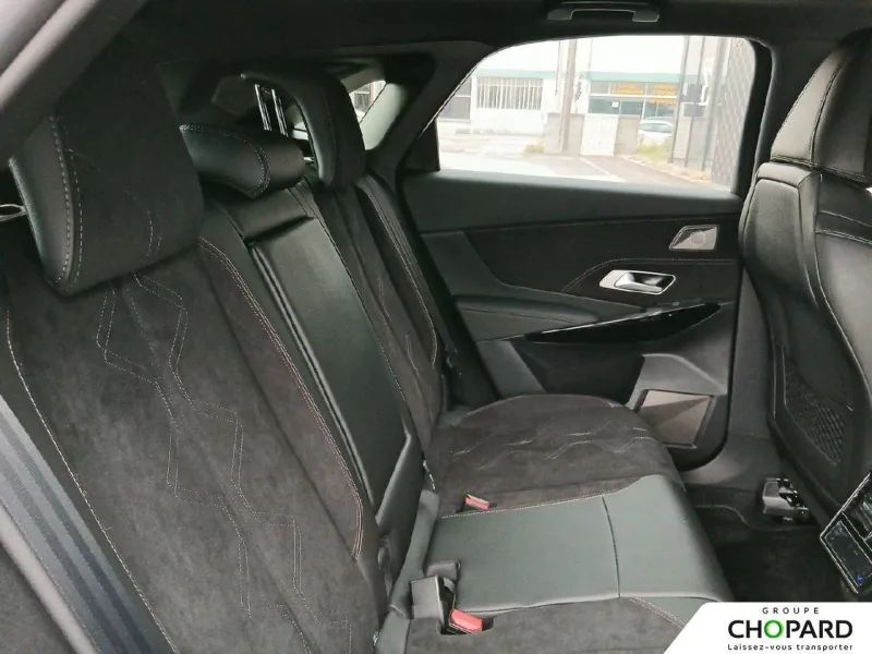 Image secondaire du véhicule 21