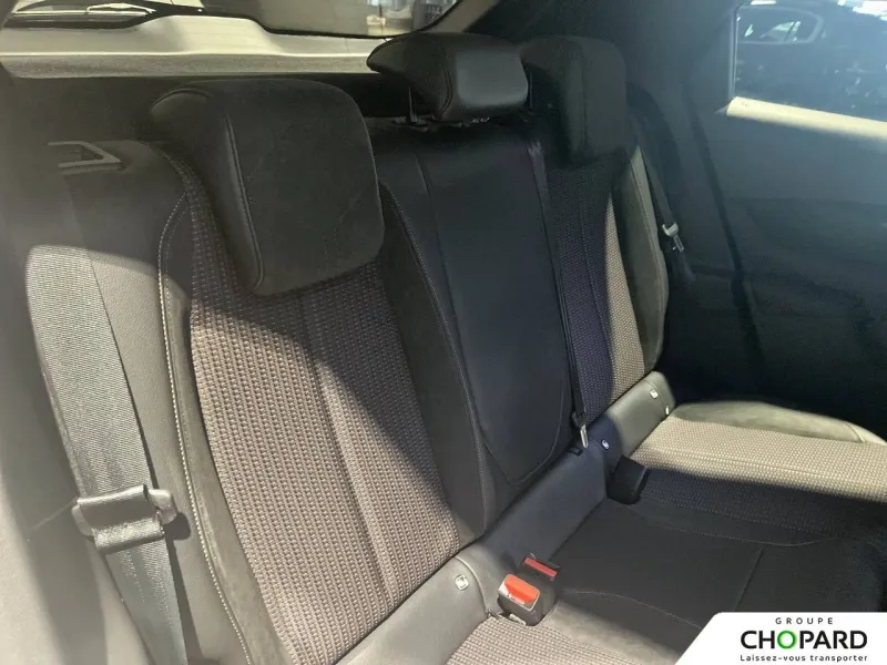 Image secondaire du véhicule 21