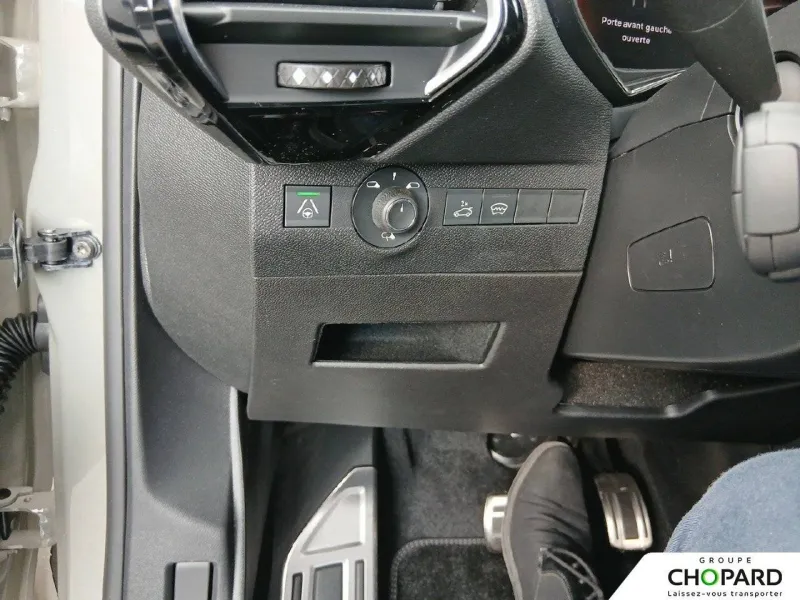 Image secondaire du véhicule 24