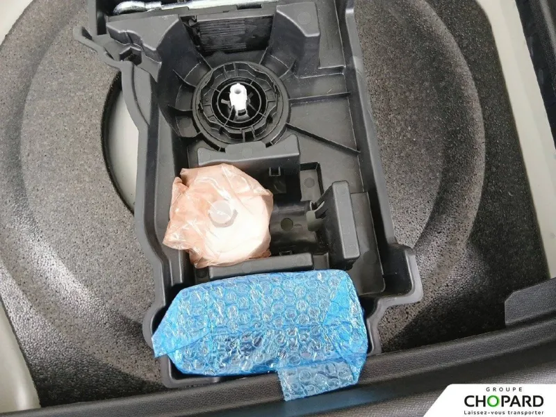 Image secondaire du véhicule 28