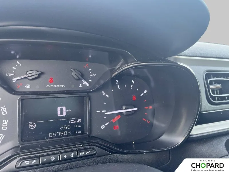 Image secondaire du véhicule 8