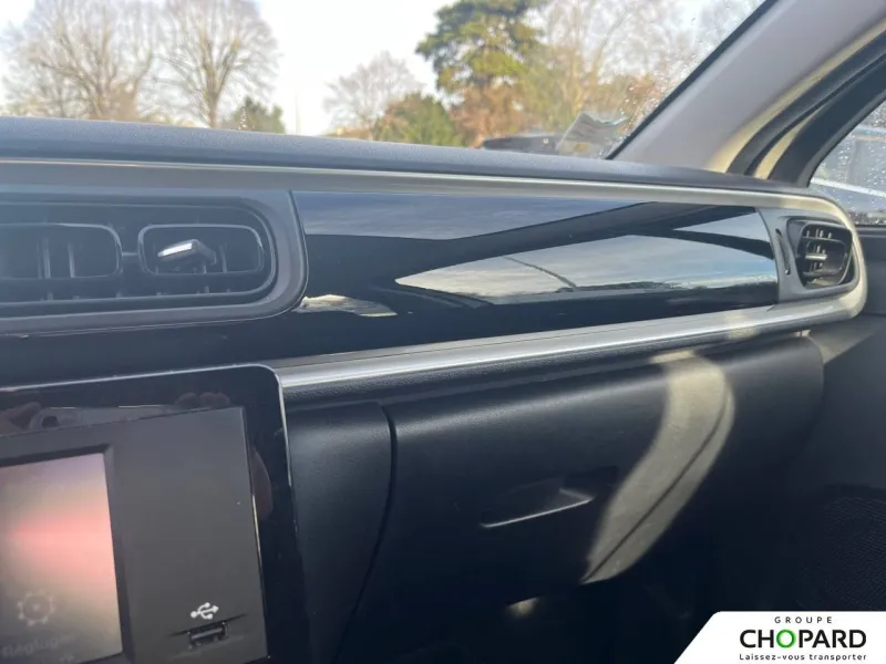 Image secondaire du véhicule 11