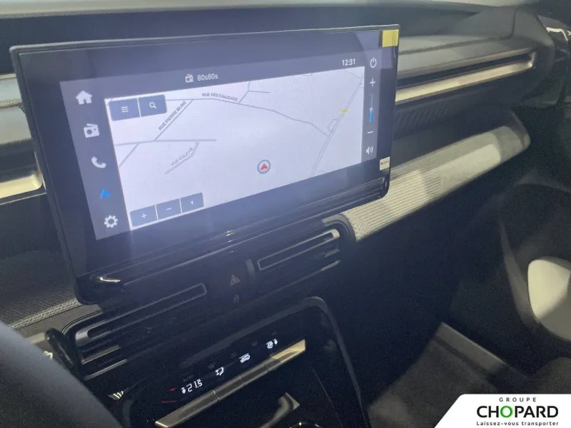 Image secondaire du véhicule 12