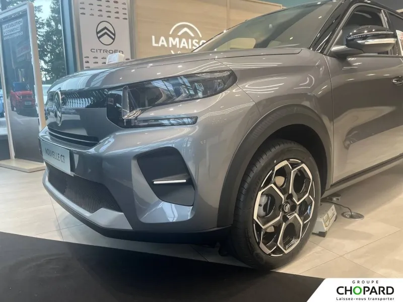 Image secondaire du véhicule 23