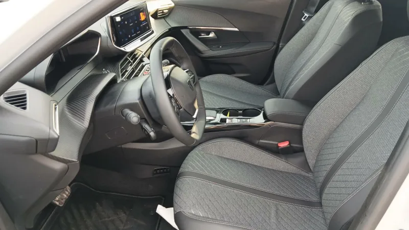 Image secondaire du véhicule 11