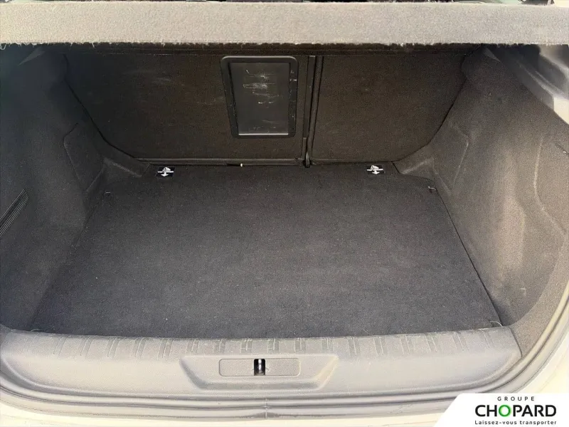 Image secondaire du véhicule 9