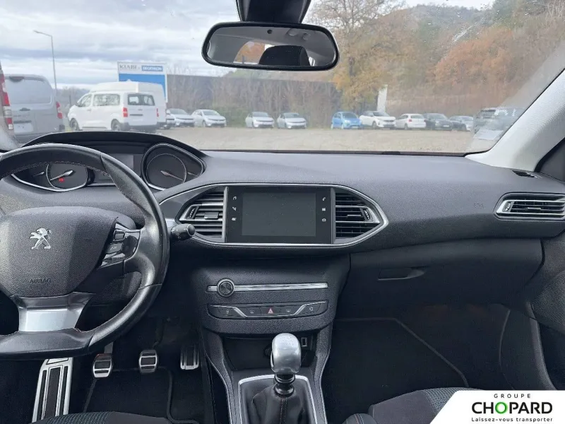 Image secondaire du véhicule 13