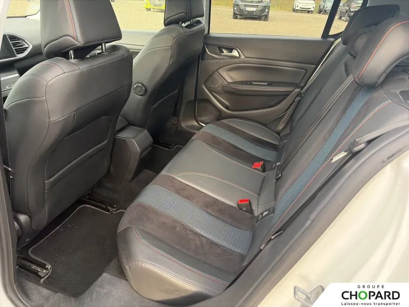 Image secondaire du véhicule 19