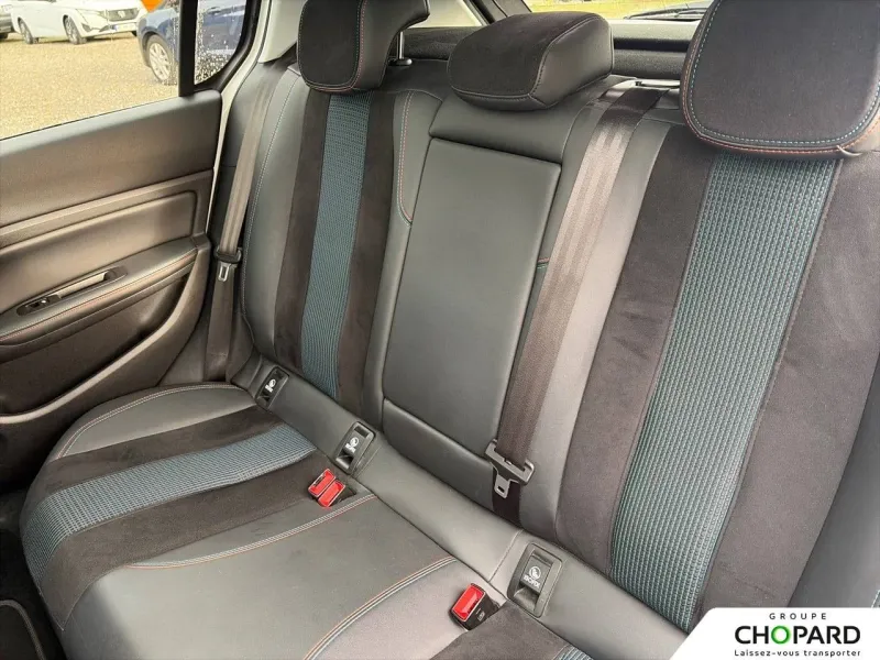 Image secondaire du véhicule 20