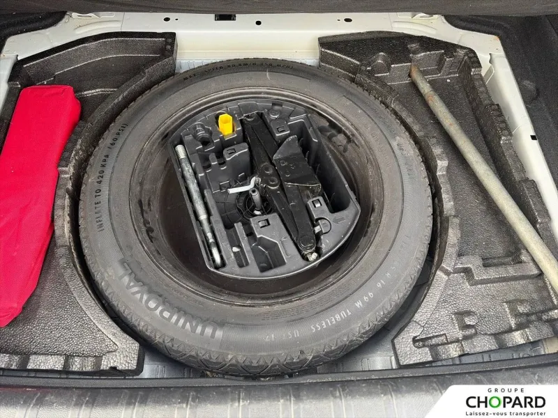 Image secondaire du véhicule 26