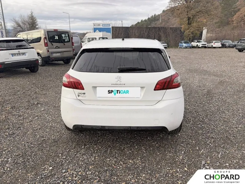 Image secondaire du véhicule 31