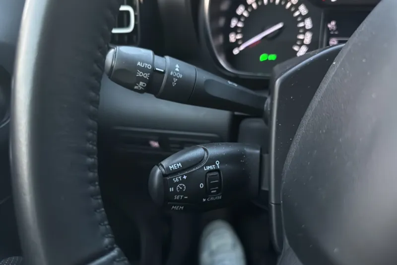 Image secondaire du véhicule 17