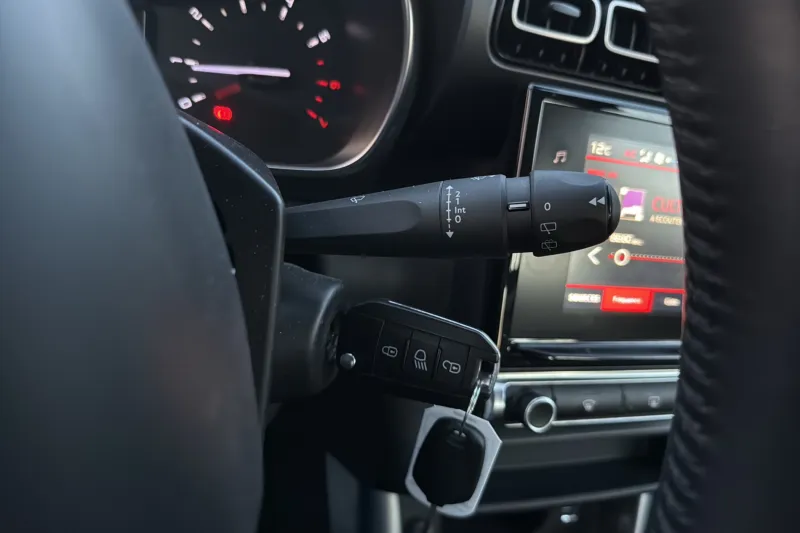 Image secondaire du véhicule 18