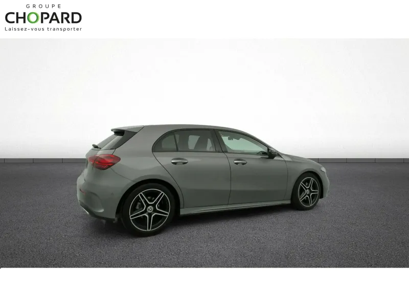 Image secondaire du véhicule 10