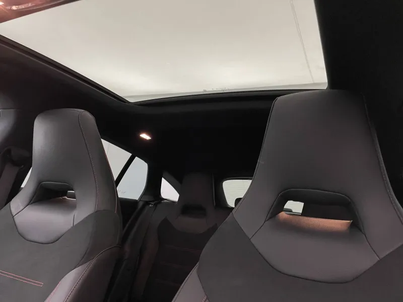 Image secondaire du véhicule 25