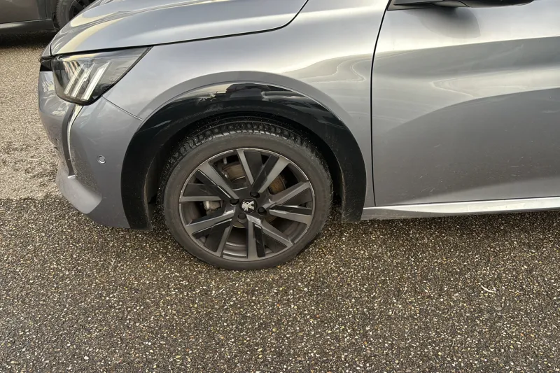 Image secondaire du véhicule 13