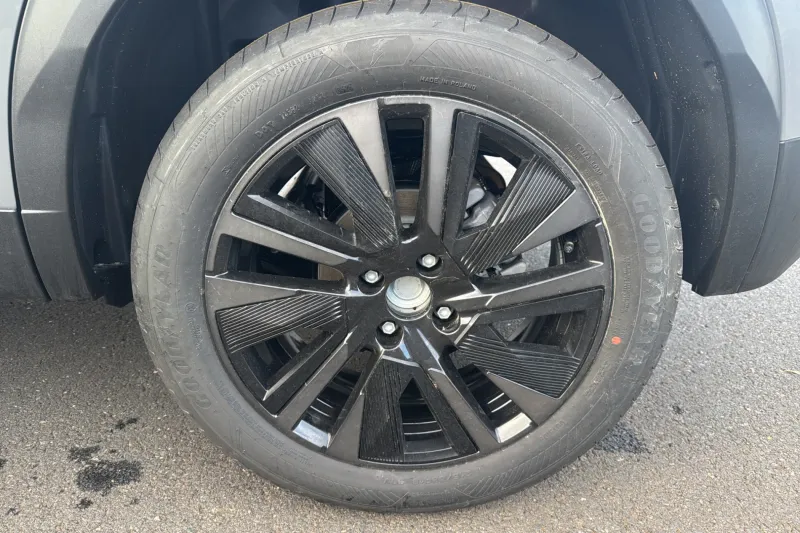 Image secondaire du véhicule 12