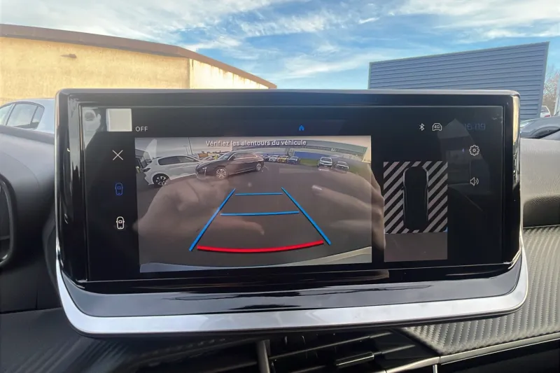 Image secondaire du véhicule 23